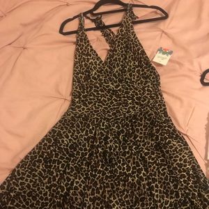 Leopard dress (L-XL)